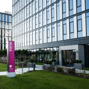 Wejście do budynku PPTP